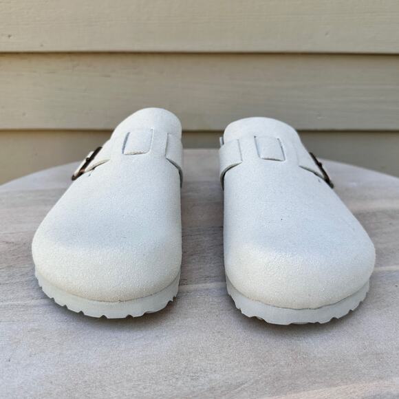 CUSHIONAIRE Hana Slip-On Buckle Clog with Cork Footbed Memory Foam Size 9 - Picture 13 of 13